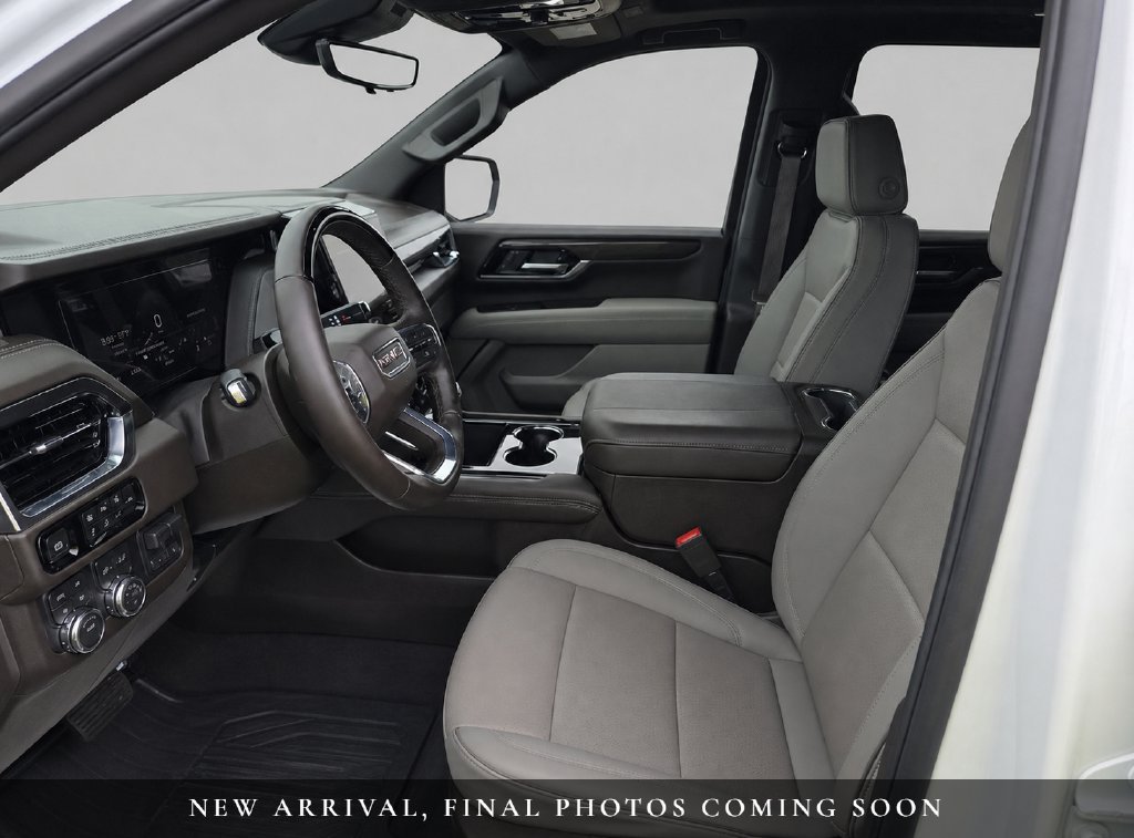 Used 2026 GMC Yukon XL Elevation w/ Elevation Premium Package AWD/4WD image 8