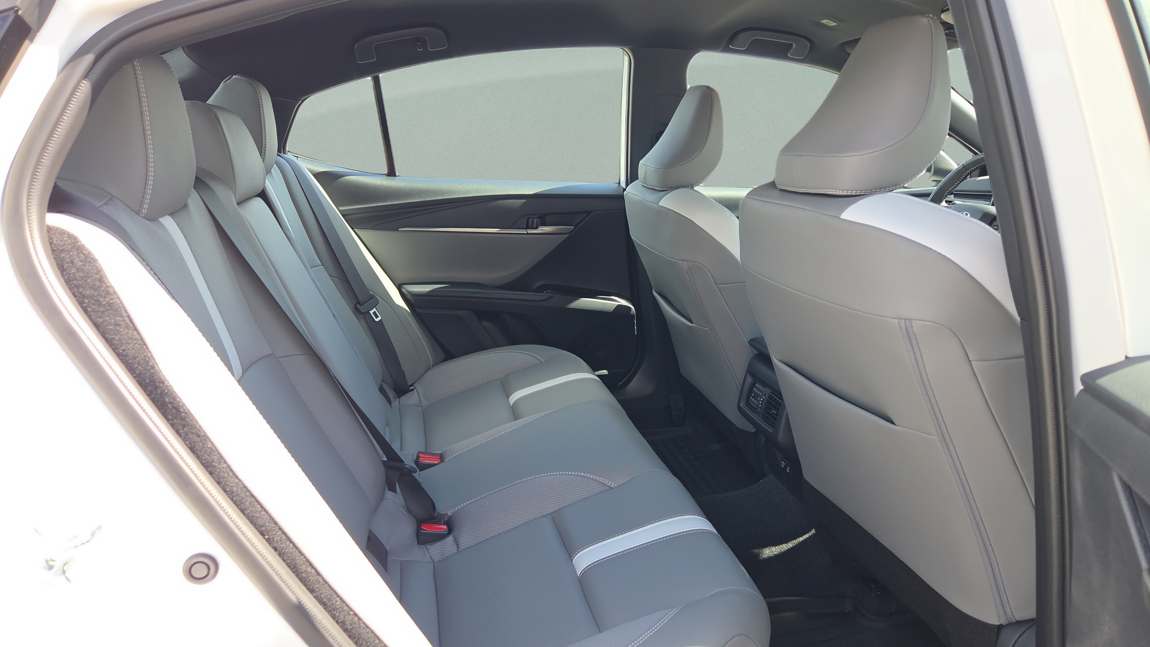 Certified 2026 Toyota Camry SE FWD image 17
