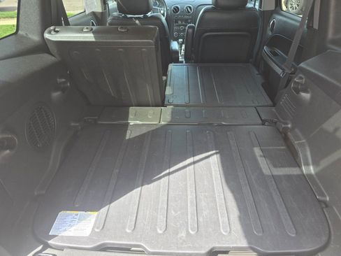 Used 2008 Chevrolet HHR LT w/ LT Preferred Equipment Group image 6