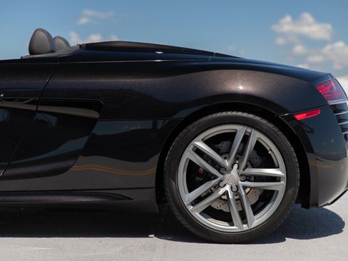 Used 2014 Audi R8 V10 AWD/4WD image 20