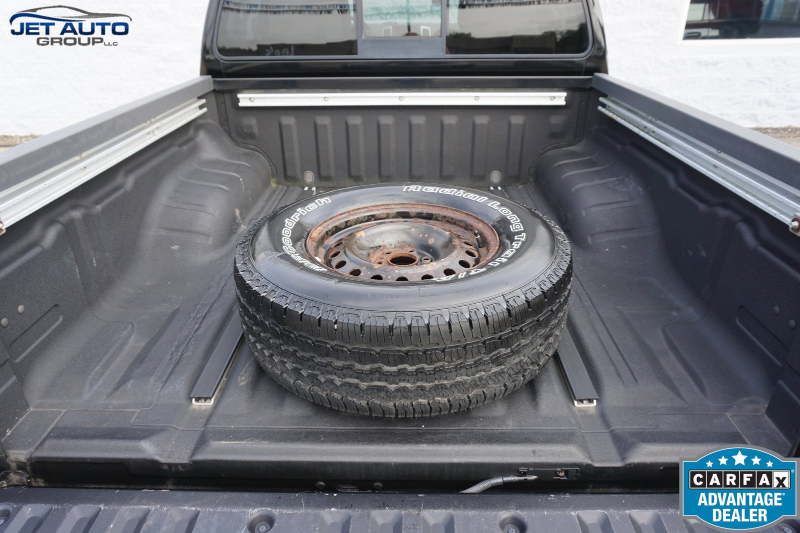 Used 2016 Nissan Frontier SV w/ SV Value Truck Package AWD/4WD image 17