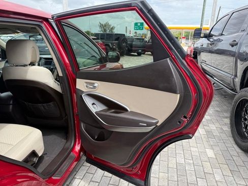 Used 2017 Hyundai Santa Fe Sport image 19