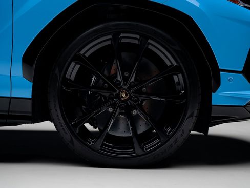 Used 2024 Lamborghini Urus S image 40