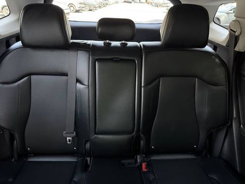 Used 2023 Kia Sportage EX FWD image 28