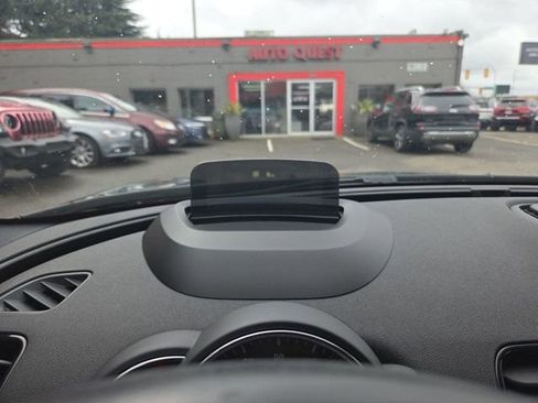 Used 2017 MINI Cooper Clubman S image 30