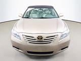 Used 2009 Toyota Camry LE image 2