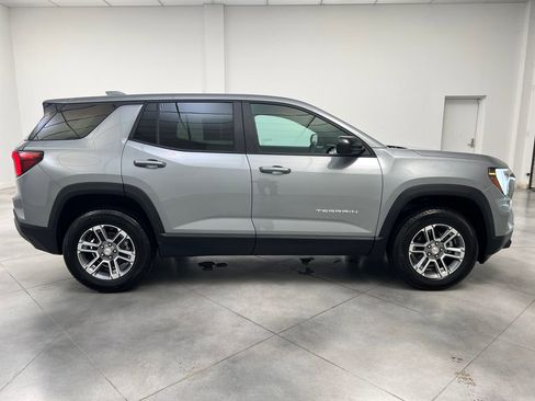 Used 2026 GMC Terrain Elevation FWD image 8