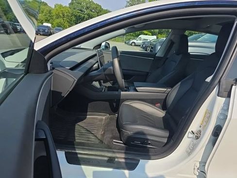 Used 2024 Tesla Model 3 Standard Range RWD image 15