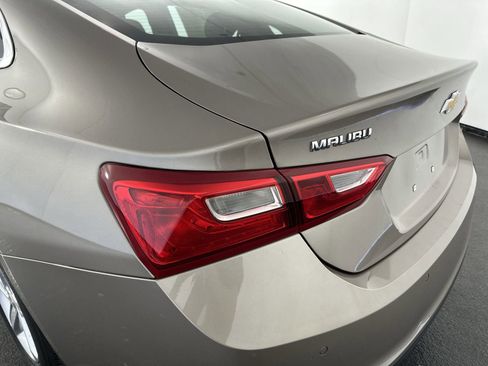 Used 2024 Chevrolet Malibu LT image 30