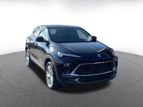 Used 2025 Buick Encore GX Preferred image 3