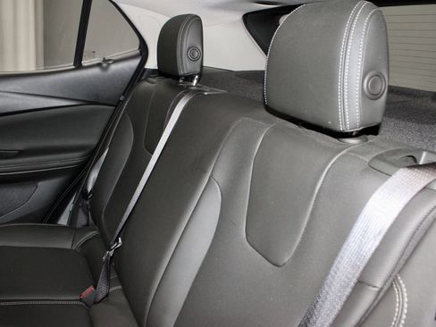 Used 2024 Buick Encore GX Sport Touring w/ Advanced Technology Package AWD/4WD image 21