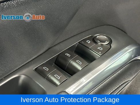 Used 2026 Chevrolet Traverse LT AWD/4WD image 15