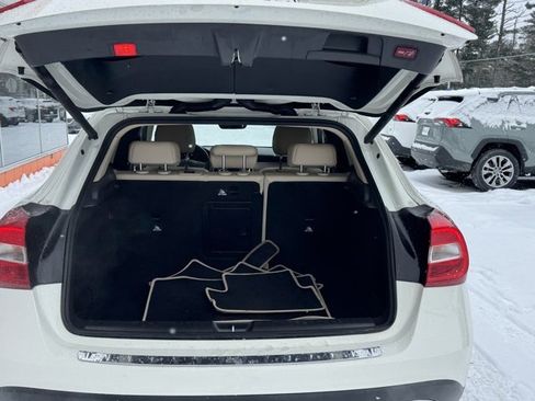 Used 2018 Mercedes-Benz GLA 250 GLA 250 image 24