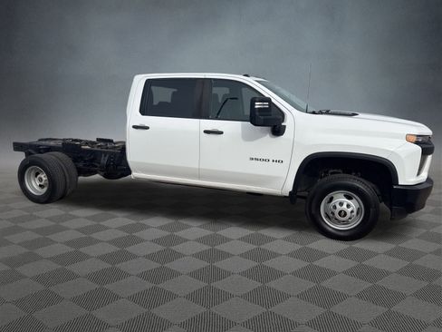 Used 2023 Chevrolet Silverado 3500 W/T w/ WT Convenience Package image 2