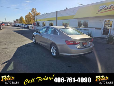 Used 2024 Chevrolet Malibu LS image 2