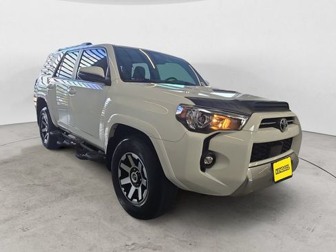 Used 2024 Toyota 4Runner TRD Off-Road Premium w/ Off Road Premium Plus Package AWD/4WD image 3