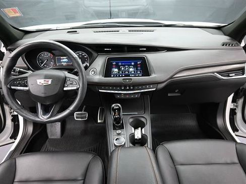 Used 2023 Cadillac XT4 Sport w/ Cold Weather Package FWD image 12