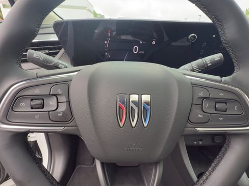 Used 2025 Buick Encore GX Sport Touring w/ Experience Buick Package image 17