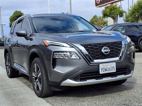 Certified 2023 Nissan Rogue Platinum w/ Platinum Premium Package image 25