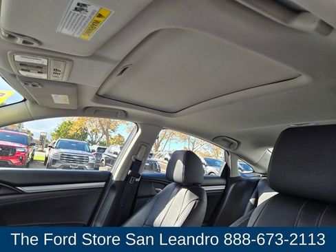 Used 2018 Honda Civic EX-L image 16