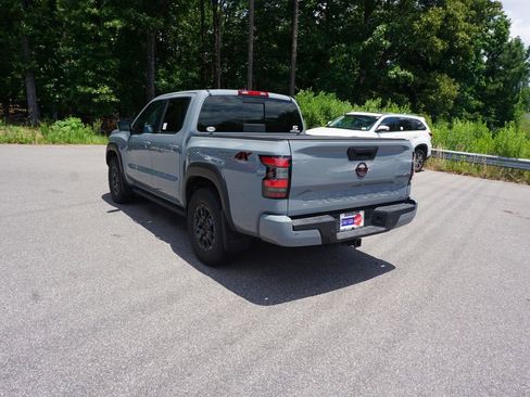 Used 2023 Nissan Frontier PRO-4X w/ Pro-4X Premium Package AWD/4WD image 19
