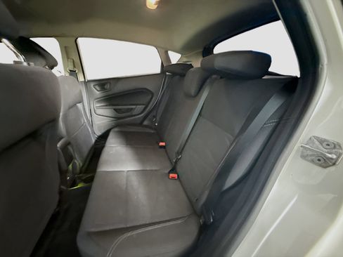 Used 2018 Ford Fiesta SE image 24