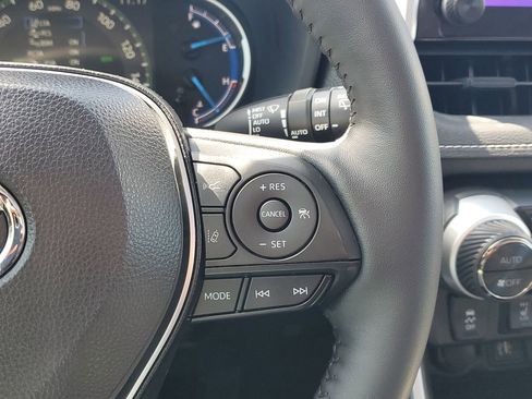 Certified 2025 Toyota RAV4 XLE w/ Convenience Package image 26