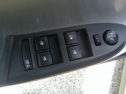 Used 2013 Chevrolet Volt image 17