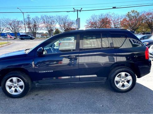 Used 2013 Jeep Compass Sport image 6