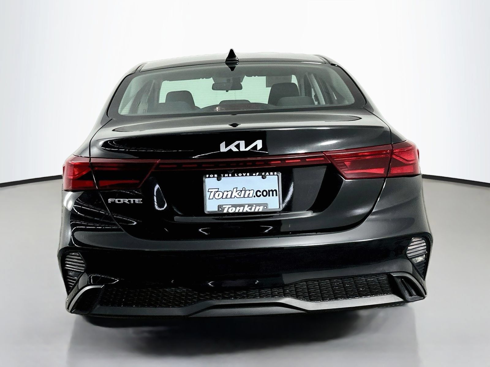Used 2023 Kia Forte LXS FWD image 6