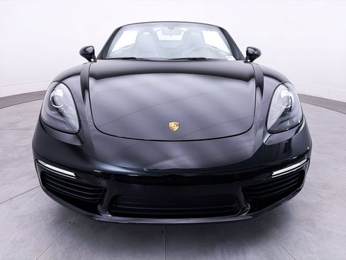 Used 2019 Porsche 718 Boxster RWD image 10
