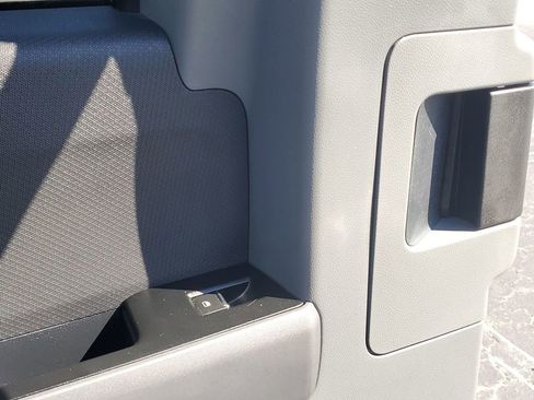 Used 2022 Ford F150 XLT image 46