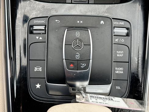 Used 2023 Mercedes-Benz GLA 250 4MATIC image 20