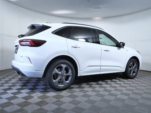 Certified 2023 Ford Escape ST-Line w/ Tech Pack #1 AWD/4WD image 6
