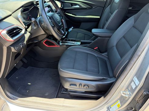 Used 2023 Chevrolet TrailBlazer RS w/ Convenience Package FWD image 15