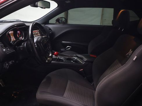 Used 2019 Dodge Challenger R/T Scat Pack RWD image 17