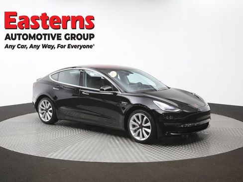 Used 2018 Tesla Model 3 Mid Range RWD image 43