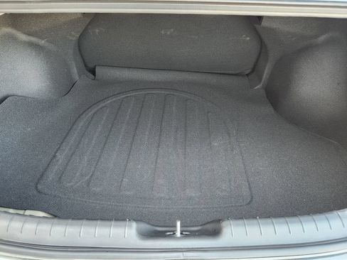 Used 2026 Hyundai Elantra Sport FWD image 30
