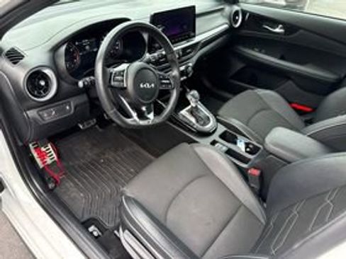 Used 2024 Kia Forte GT-Line image 5