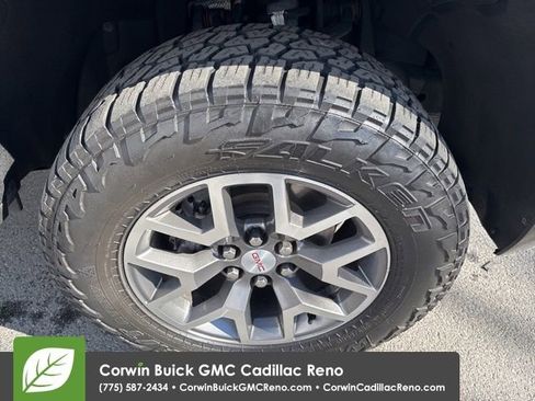 Used 2016 GMC Canyon SLE w/ All Terrain Package image 35