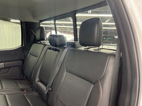 Used 2022 Ford F150 Lariat w/ Max Trailer Tow Package image 11