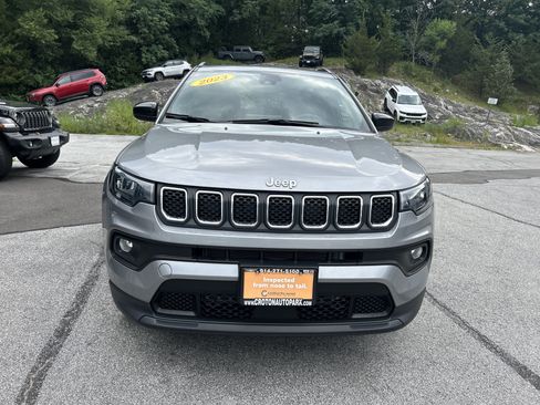 Certified 2023 Jeep Compass Latitude AWD/4WD image 4
