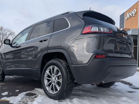 Used 2021 Jeep Cherokee Latitude Plus w/ Sun & Sound Group image 7