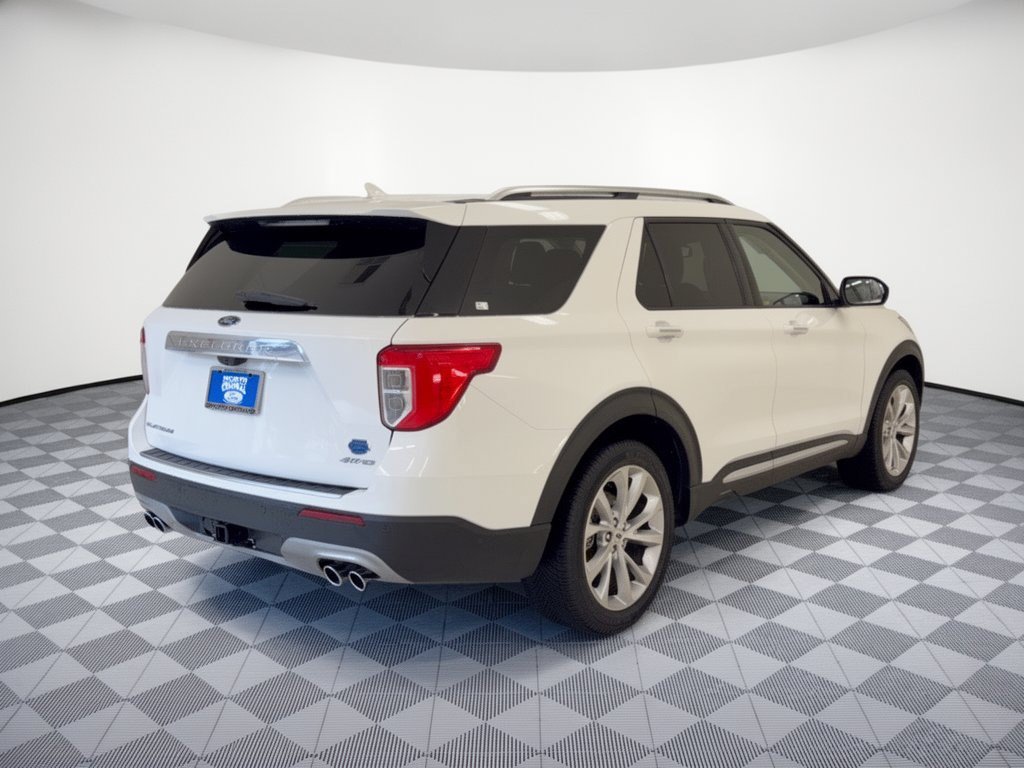 Certified 2021 Ford Explorer Platinum w/ Equipment Group 601A AWD/4WD image 9