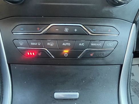 Used 2016 Ford Edge SEL w/ Equipment Group 201A image 10