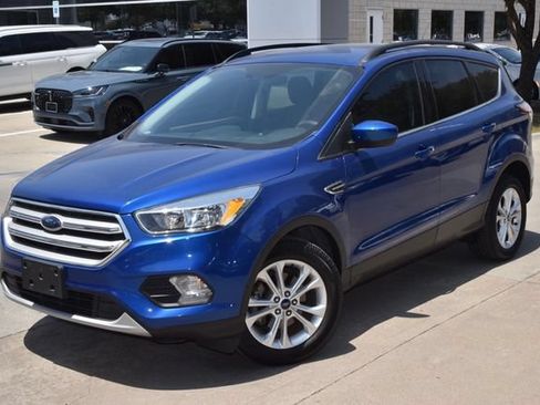Used 2018 Ford Escape SE FWD image 38