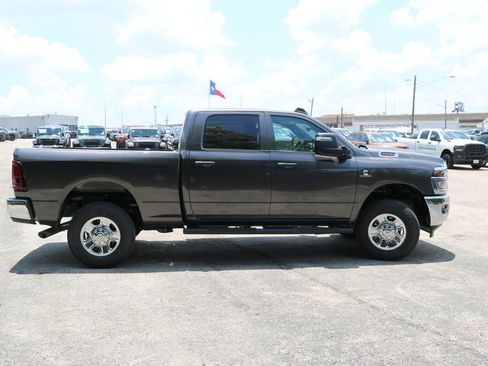 New 2026 RAM 2500 Tradesman AWD/4WD image 6