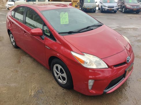 Used 2012 Toyota Prius Three image 8