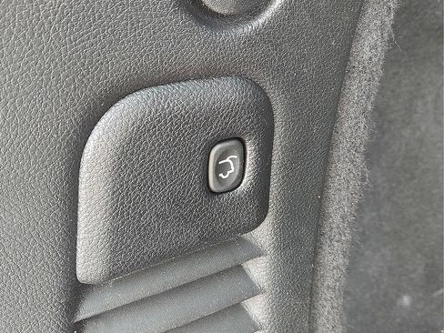 Used 2024 Dodge Durango GT image 15