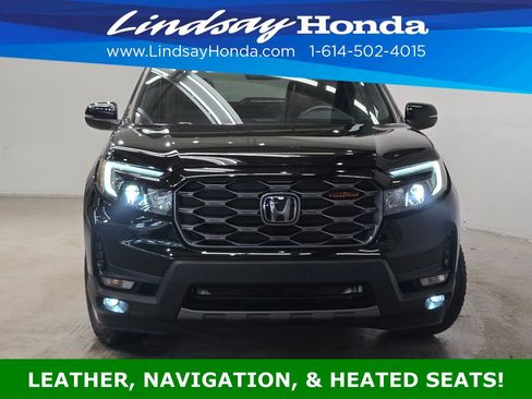 Used 2023 Honda Passport TrailSport image 2